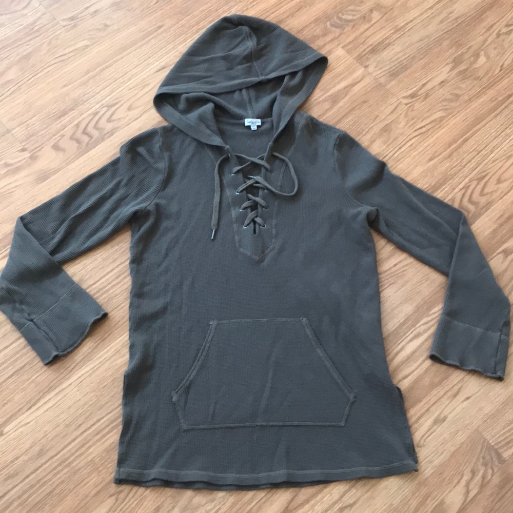 Splendid hoodie top medium super soft with hood